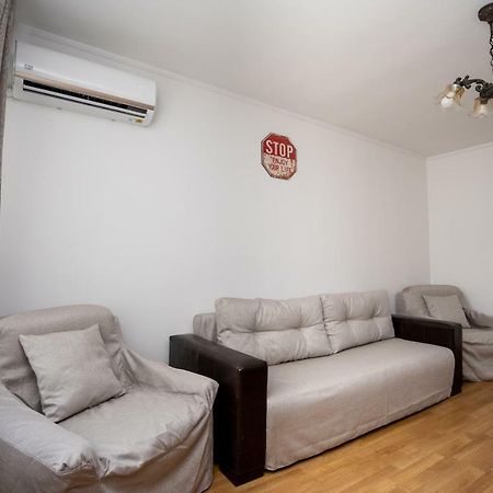 Radora Apartment Constanta Bagian luar foto