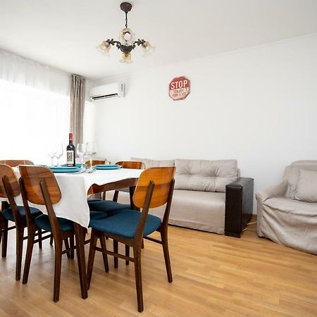 Radora Apartment Constanta Bagian luar foto