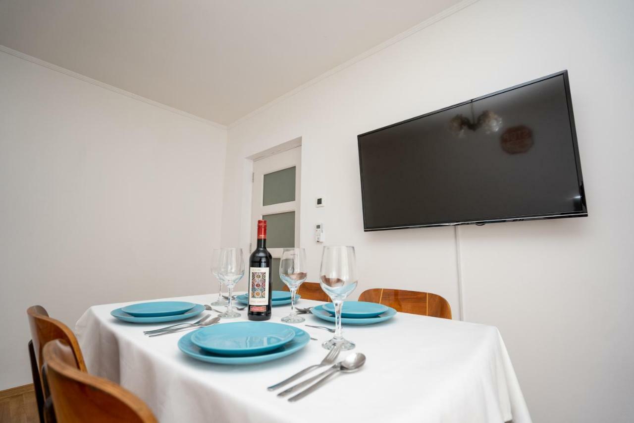 Radora Apartment Constanta Bagian luar foto