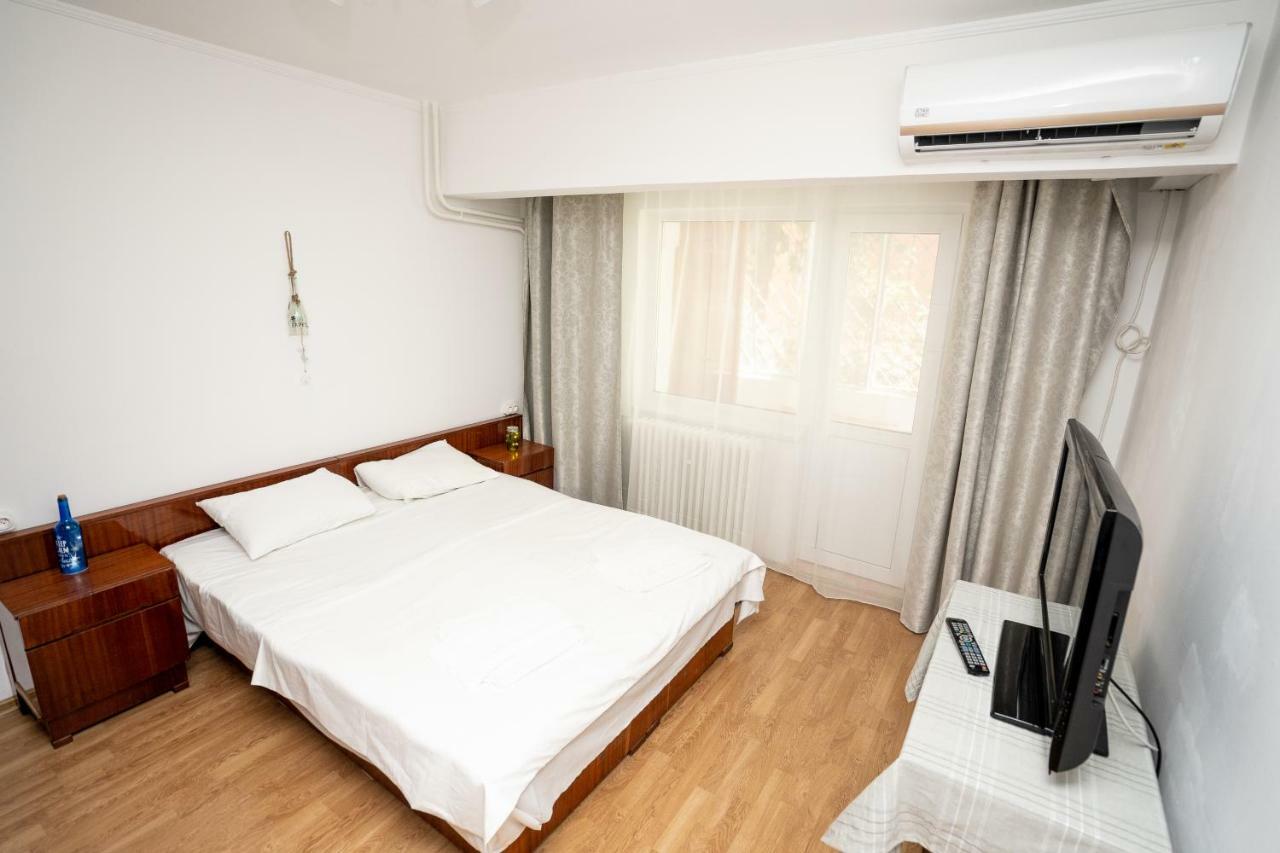 Radora Apartment Constanta Bagian luar foto