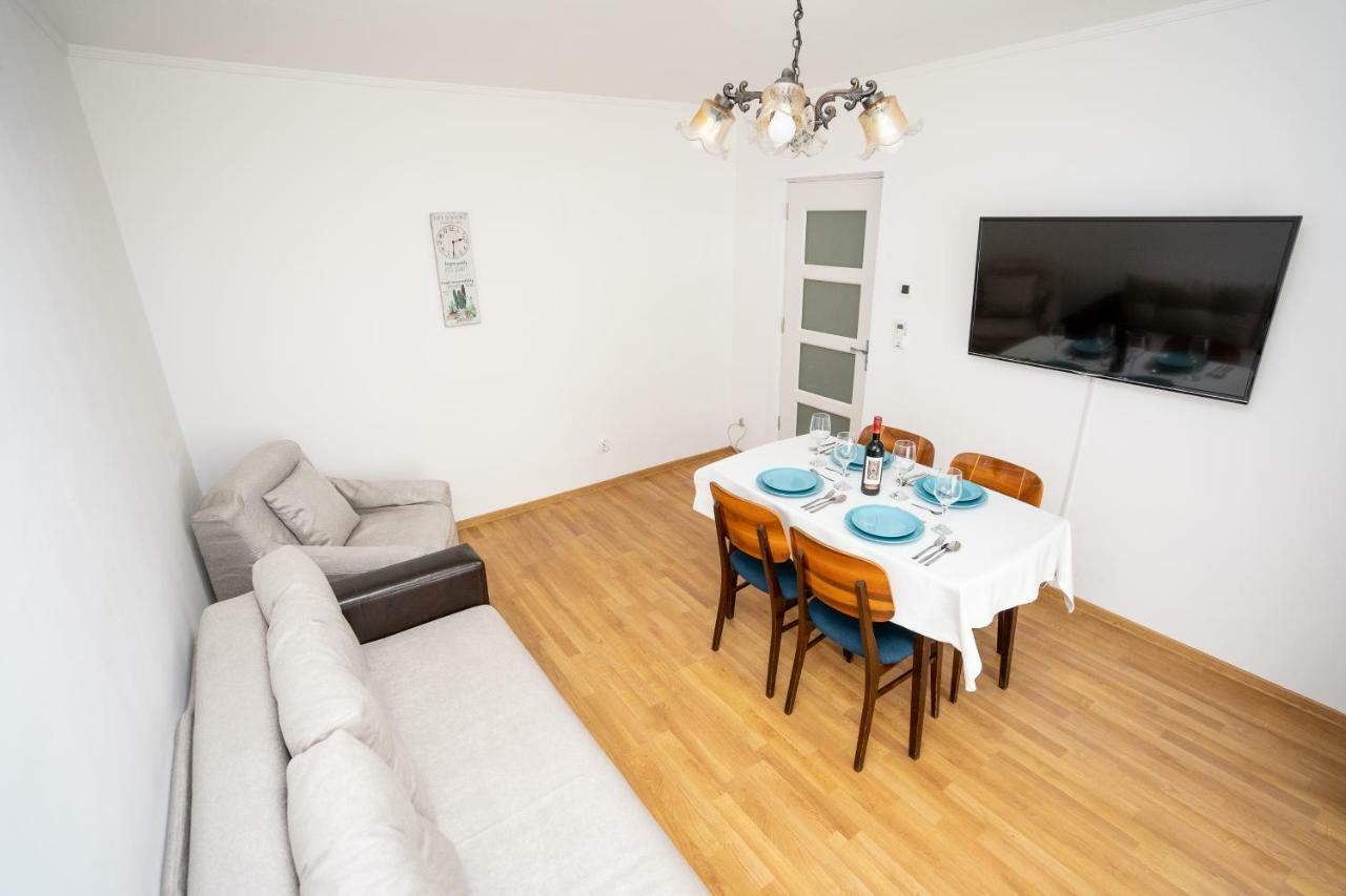 Radora Apartment Constanta Bagian luar foto
