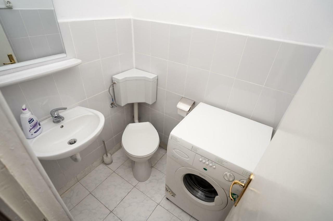 Radora Apartment Constanta Bagian luar foto