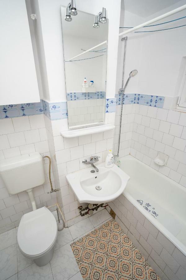 Radora Apartment Constanta Bagian luar foto