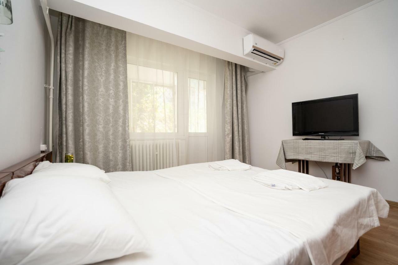 Radora Apartment Constanta Bagian luar foto